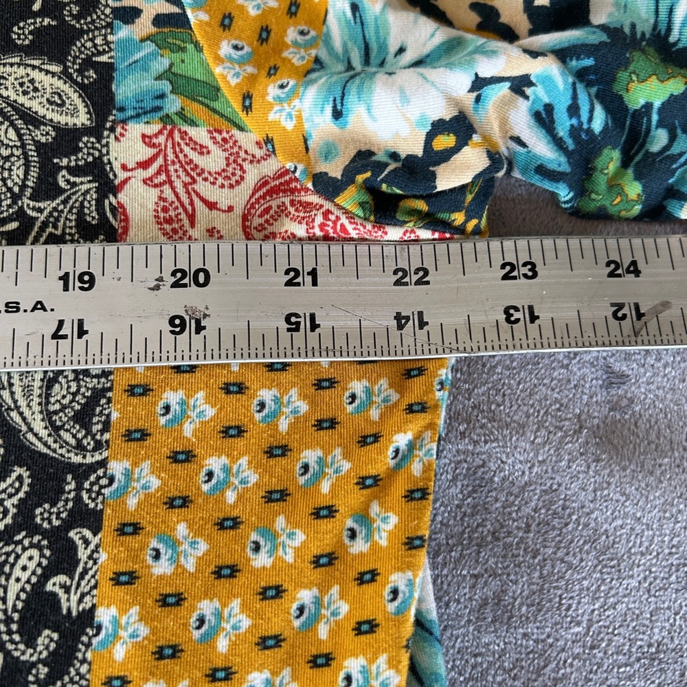 Multicolor patchwork paisley and floral print - Picture 7 of 10